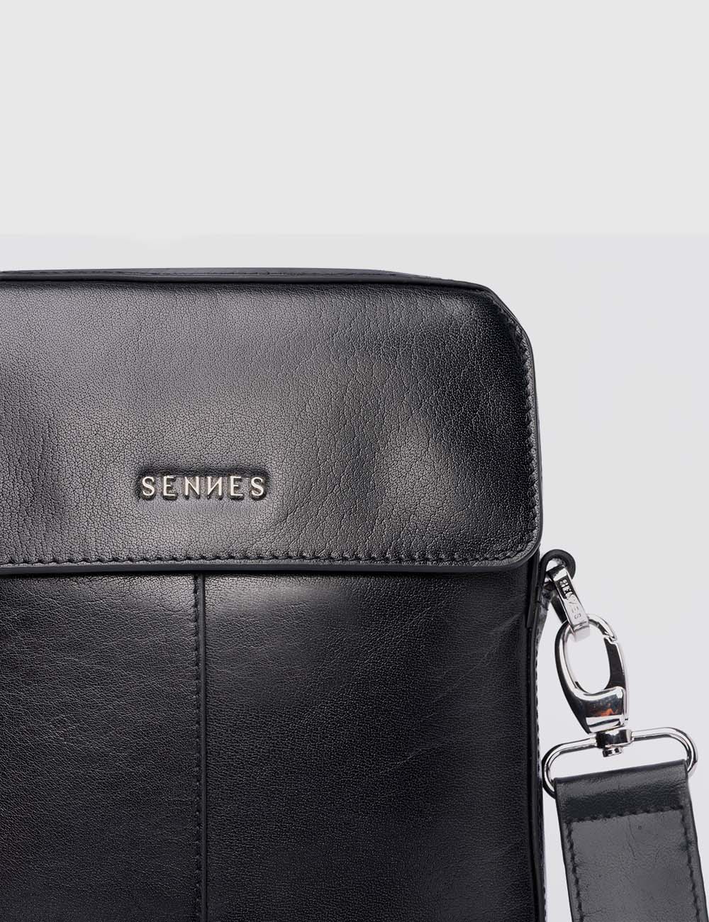 Virtuoso Messenger Bag, Black, large, image 4