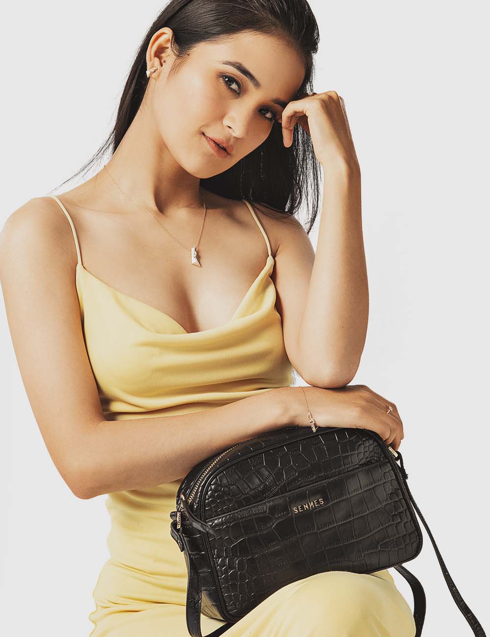 Fortuna Crossbody Bag, Black, large, image 3